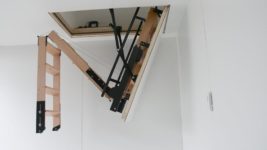 Монтаж лестницы на чердак раскладная