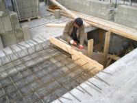как залить бетон между плитами перекрытия