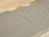 При заливке бетона появились трещины
