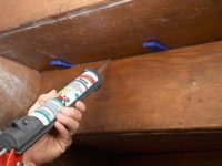 Устранение скрипа деревянной лестницы